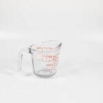 measuring cups kitchen