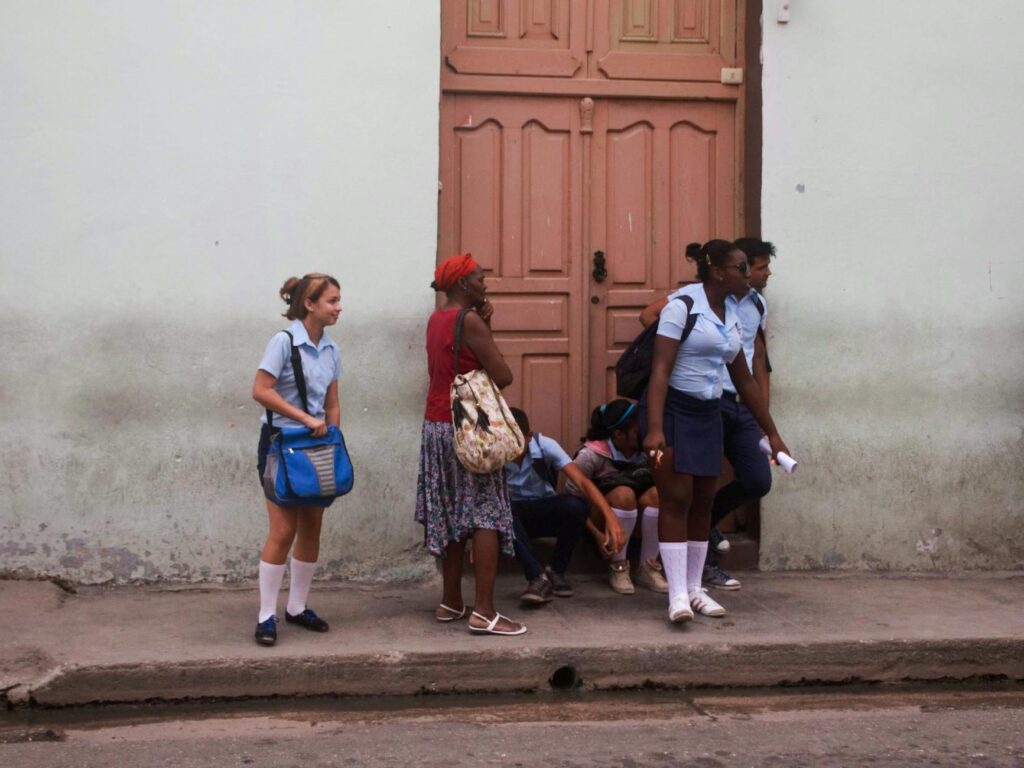 UK school waiting list
